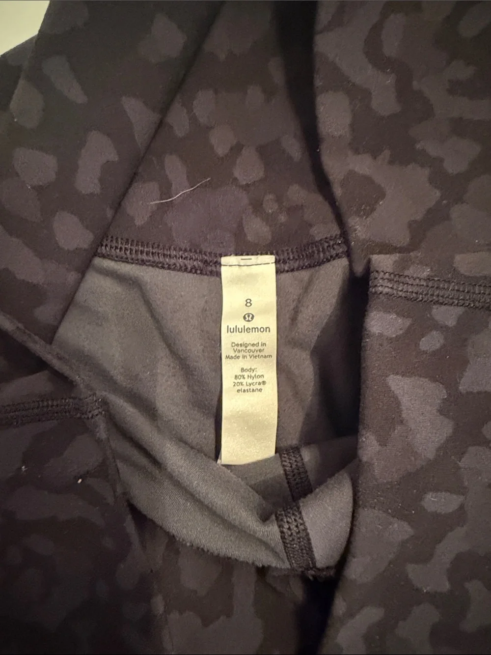 lululemon athletica High-Rise Bike Shorts - Black Leopard Print - Picture 3 of 3